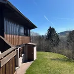 Chalet Les Bouleaux, La Montagne Des Lamas