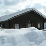 Chalet Les Bouleaux, La Montagne Des Lamas